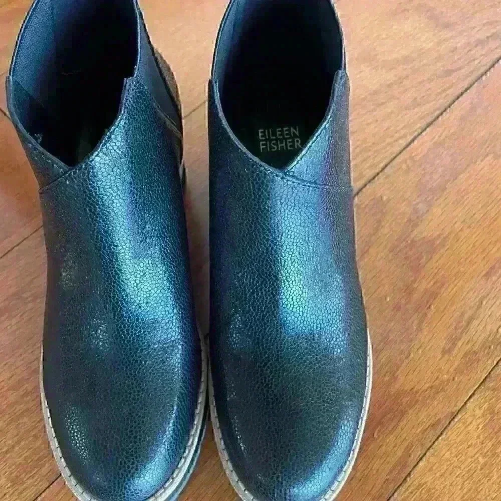 Eileen Fisher Caddy Black Embossed Size 5.5.BRAND NEW (Save $70.00) - Picture 7 of 9